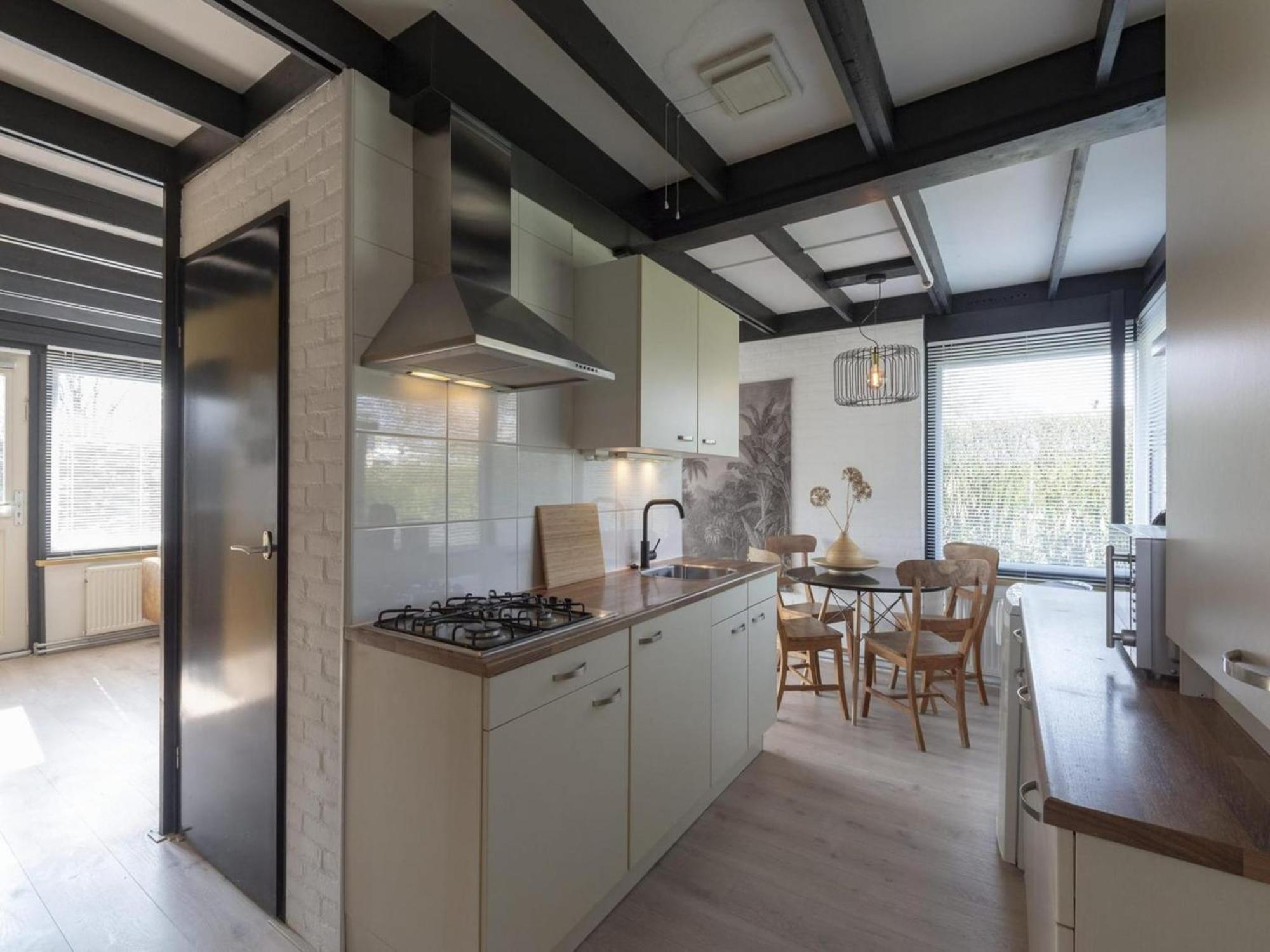 Attractive Bungalow With Modern Furnishings Sint Maartensvlotbrug Exteriér fotografie