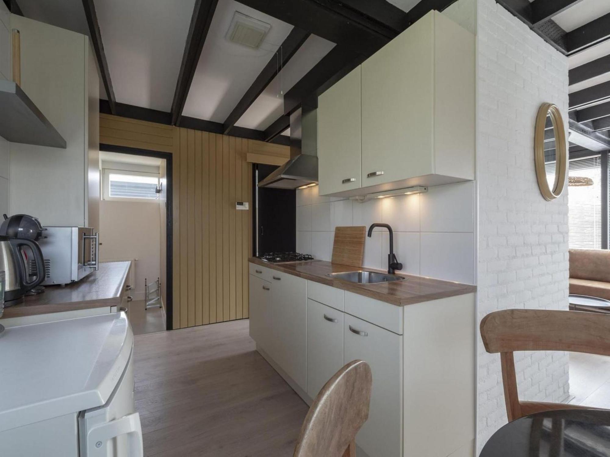 Attractive Bungalow With Modern Furnishings Sint Maartensvlotbrug Exteriér fotografie